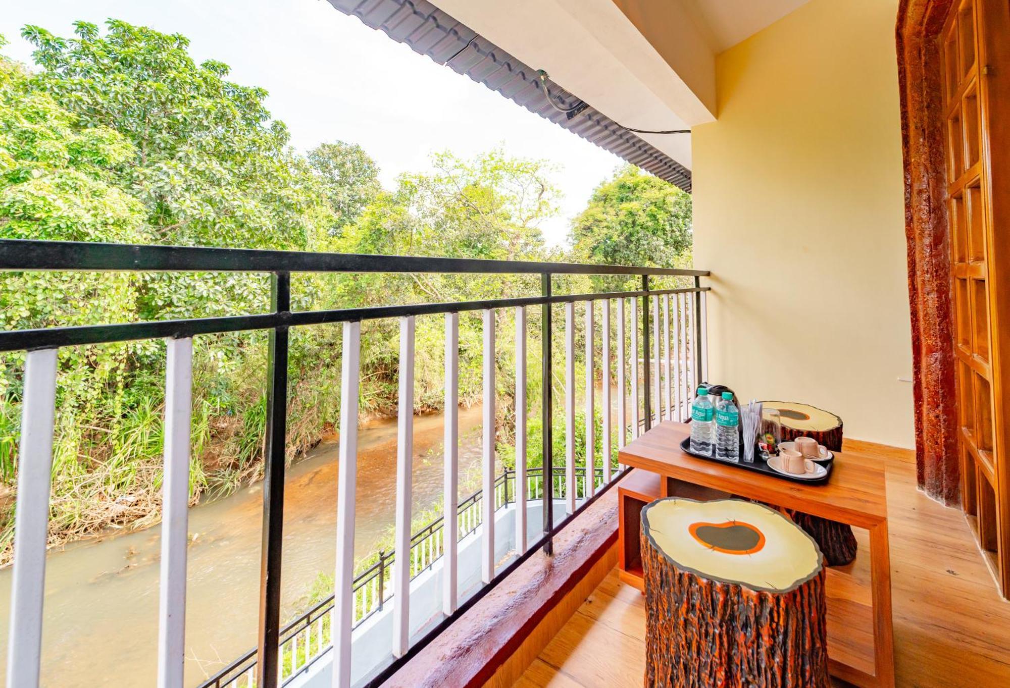 Treebo Green Village Resort - Goa Maneri  Extérieur photo