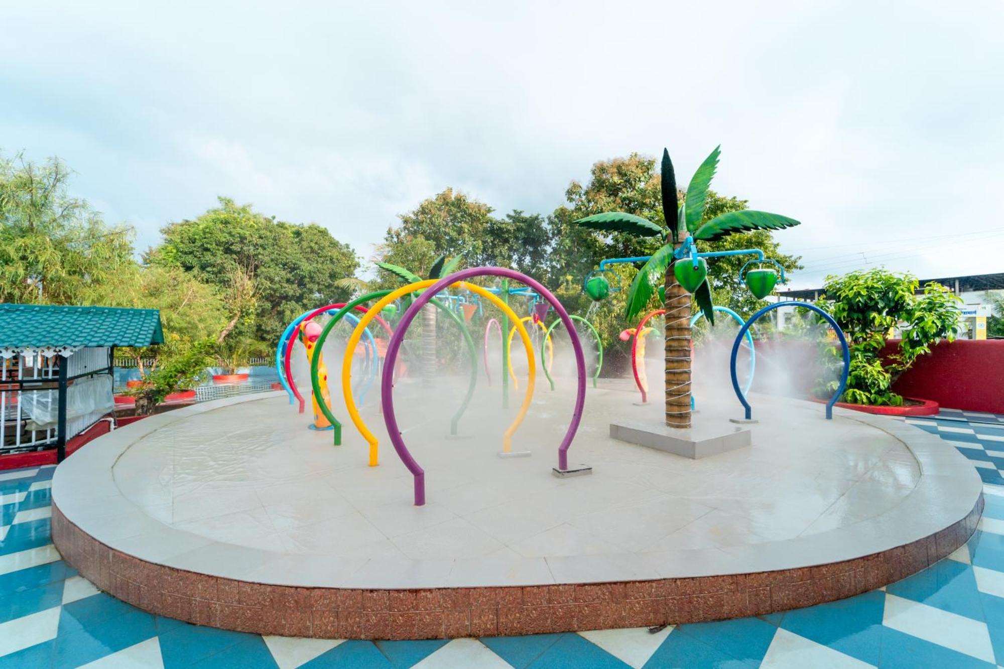 Treebo Green Village Resort - Goa Maneri  Extérieur photo